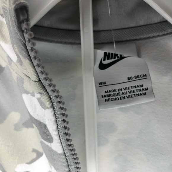 Toddler Nike Camo Tricot Two-Piece Set Light Smoke Grey 18 Months - Boy - Picture 5 of 6